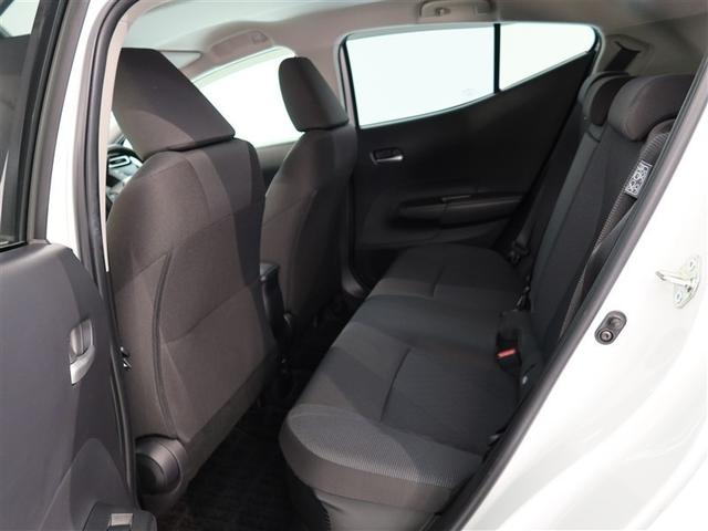 アクア Ｇ　１年間走行無制限保証　ペダル踏み間違い　衝突回避被害軽減　車線逸脱警報機能　メモリナビ　バックカメラ　ドライブレコーダー　ＥＴＣ　電源コンセント　クルーズコントロール　ＬＥＤヘッドライト　ＤＶＤ再生（11枚目）