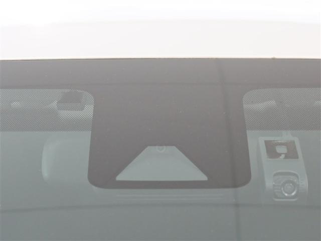 アクア Ｇ　１年間走行無制限保証　ペダル踏み間違い　衝突回避被害軽減　車線逸脱警報機能　メモリナビ　バックカメラ　ドライブレコーダー　ＥＴＣ　電源コンセント　クルーズコントロール　ＬＥＤヘッドライト　ＤＶＤ再生（13枚目）