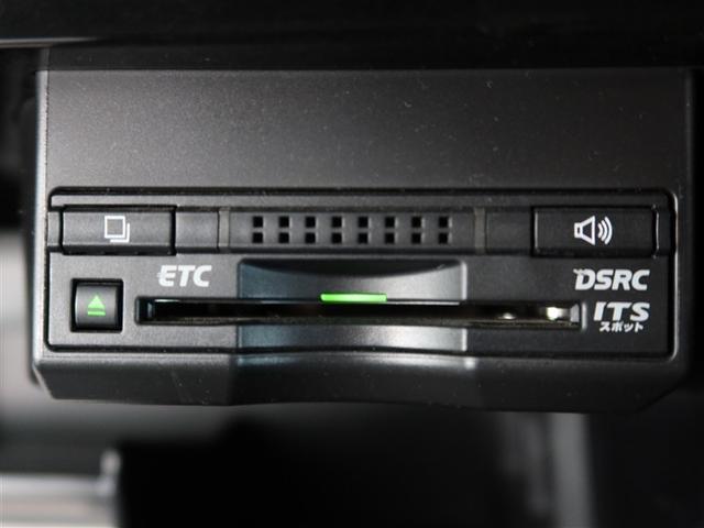 ＥＴＣ車載器付きです。高速道路の料金所もスムーズに通過できます。