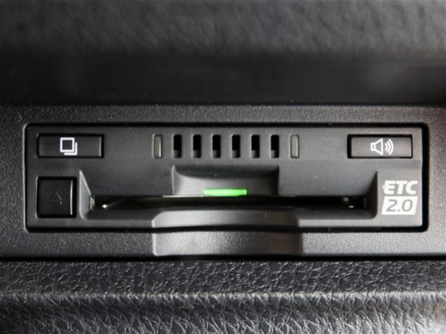 ノア Ｓｉ　ダブルバイビーＩＩＩ　１年間走行無制限保証　ペダル踏み間違い　衝突回避被害軽減　車線逸脱警報機能　メモリナビ　フルセグＴＶ　バックカメラ　ＥＴＣ　クルーズコントロール　電動スライドドア　ＬＥＤヘッドライト　ＤＶＤ再生（18枚目）