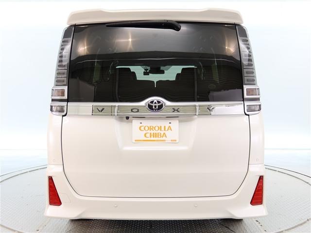 ヴォクシー ZS 煌III 1年間走行無制限保証 ペダル踏み間違い 衝突回避被害軽減 車線逸脱警報機能 メモリナビ フルセグTV バックカメラ ドライブレコーダー ETC クルーズコントロール 電動スライドドア(4枚目)