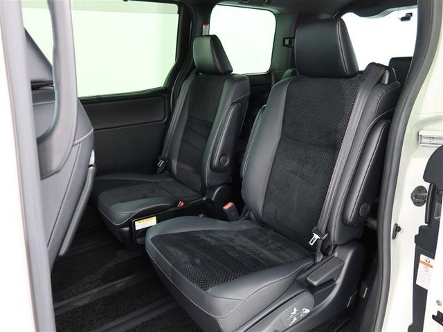 ヴォクシー ZS 煌III 1年間走行無制限保証 ペダル踏み間違い 衝突回避被害軽減 車線逸脱警報機能 メモリナビ フルセグTV バックカメラ ドライブレコーダー ETC クルーズコントロール 電動スライドドア(11枚目)