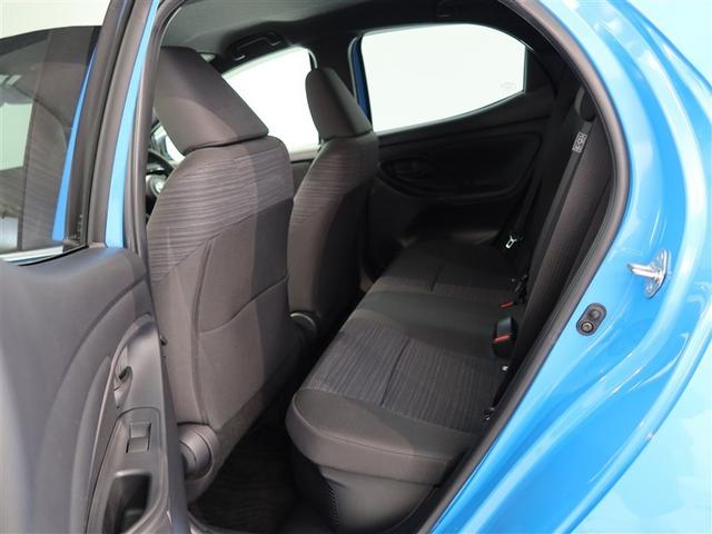 ヤリス ハイブリッドＺ　１年間走行無制限保証　ペダル踏み間違い　衝突回避被害軽減　車線逸脱警報機能　メモリナビ　バックカメラ　パノラミックモニタ　ドライブレコーダー　クルーズコントロール　ＬＥＤヘッドライト　スマートキー（12枚目）