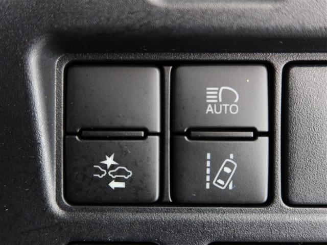 ノア ハイブリッドＳｉ　ダブルバイビーＩＩＩ　１年間走行無制限保証　ペダル踏み間違い　衝突回避被害軽減　車線逸脱警報機能　メモリナビ　フルセグＴＶ　バックカメラ　後席用モニター　ドライブレコーダー　ＥＴＣ　クルーズコントロール　電動スライドドア（18枚目）