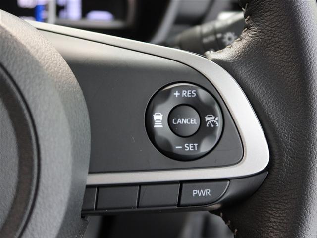 ルーミー カスタムＧ　１年間走行無制限保証　ペダル踏み間違い　衝突回避被害軽減　車線逸脱警報機能　メモリナビ　フルセグＴＶ　バックカメラ　パノラミックモニタ　ＥＴＣ　クルーズコントロール　電動スライドドア（17枚目）