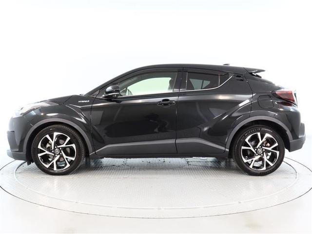 Ｃ－ＨＲ Ｇ　１年間走行無制限保証　衝突回避被害軽減　車線逸脱警報機能　メモリナビ　フルセグＴＶ　バックカメラ　ＥＴＣ　クルーズコントロール　ＬＥＤヘッドライト　ＤＶＤ再生　スマートキー　オートエアコン（3枚目）