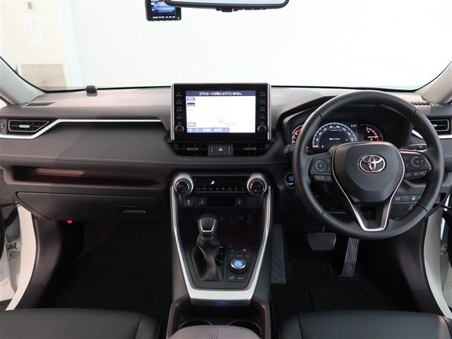 ＲＡＶ４ Ｇ　Ｚパッケージ　１年間走行無制限保証　ペダル踏み間違い　衝突回避被害軽減　車線逸脱警報機能　メモリナビ　バックカメラ　パノラミックモニタ　ドライブレコーダー　ＥＴＣ　クルーズコントロール　ＬＥＤヘッドライト（7枚目）