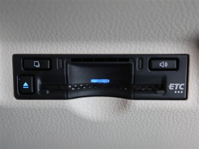 シエンタ ハイブリッドＺ　１年間走行距離無制限保証　衝突被害軽減ブレーキ　ＬＥＤヘッドランプ　ディスプレイオーディオ　ＣＤ再生　ＤＶＤ再生　バックカメラ　ＥＴＣ　両側パワースライドドア　ドラレコ　ワンオーナー（18枚目）