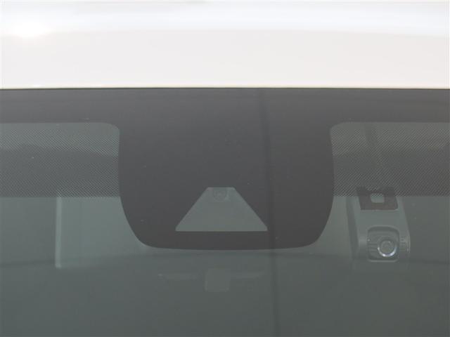 カローラツーリング ハイブリッド S 1年間走行無制限保証 ペダル踏み間違い 衝突回避被害軽減 車線逸脱警報機能 メモリナビ フルセグTV バックカメラ ドライブレコーダー ETC クルーズコントロール LEDヘッドライト スマートキー(13枚目)