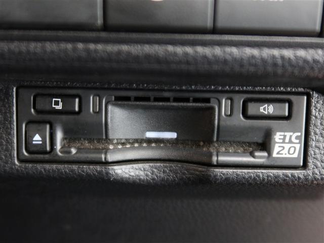 カローラツーリング ハイブリッド　ダブルバイビー　１年間走行無制限保証　ペダル踏み間違い　衝突回避被害軽減　車線逸脱警報機能　メモリナビ　フルセグＴＶ　Ｂカメラ　ドラレコ　ＥＴＣ　電源コンセント　クルコン　ＬＥＤ　オートエアコン　ブラインドモニタ（18枚目）