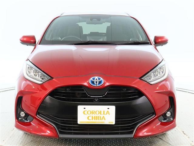 ヤリス ハイブリッドＺ　１年間走行無制限保証　ペダル踏み間違い　衝突回避被害軽減　車線逸脱警報機能　パノラミックビューカメラ　ドライブレコーダー　ＥＴＣ　クルーズコントロール　ＬＥＤヘッドライト（2枚目）