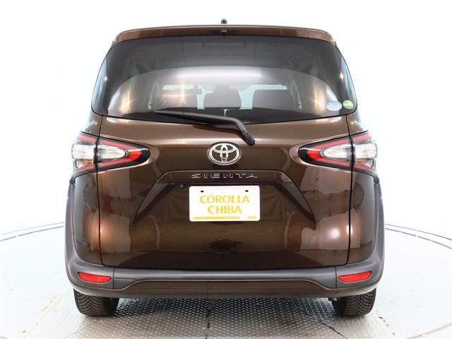 シエンタ Ｇ　クエロ　１年間走行無制限保証　衝突回避被害軽減　車線逸脱警報機能　メモリナビ　フルセグＴＶ　バックカメラ　ドラレコ　ＥＴＣ　電動スライドドア　ＬＥＤ　ＤＶＤ再生　オートエアコン　アイドリングストップ（4枚目）