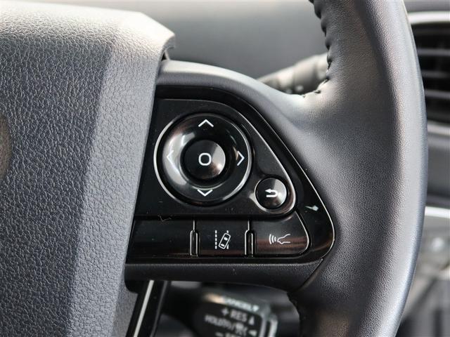 プリウス Ａ　１年間走行距離無制限保証　衝突被害軽減ブレーキ　ＬＥＤヘッドランプ　フルセグナビゲーション　ＤＶＤ再生　バックカメラ　ＥＴＣ　ドライブレコーダー　パワーシート　ＡＣ１００Ｖ　ワンオーナー（17枚目）