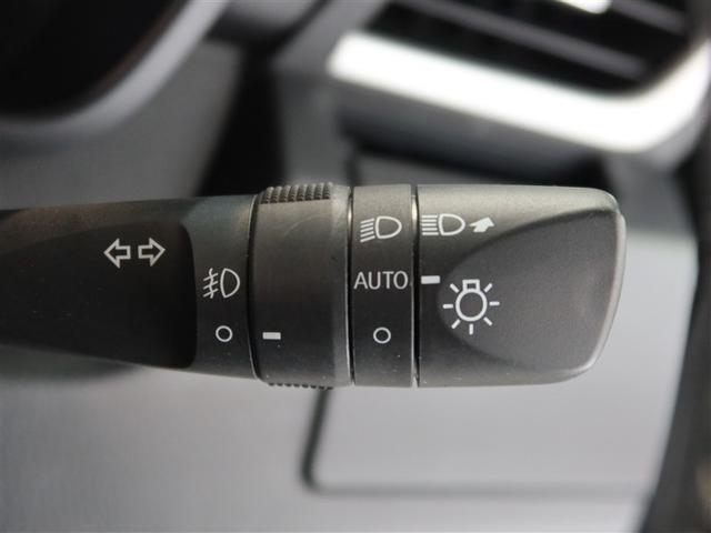 ルーミー カスタムＧ　１年間走行無制限保証　ペダル踏み間違い　衝突回避被害軽減　車線逸脱警報機能　メモリナビ　フルセグＴＶ　バックカメラ　ＥＴＣ　クルーズコントロール　電動スライドドア　ＬＥＤヘッドライト　ＤＶＤ再生（21枚目）