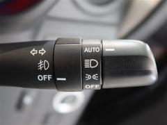 �ֳ������뤵�˱����ơ���ưŪ�˥饤�Ȥ������������򤷤Ƥ���ޤ� 7