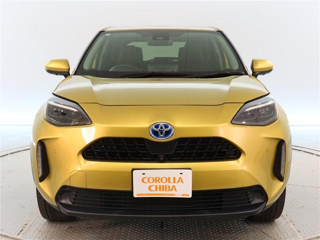 ヤリスクロス ハイブリッドZ 1年間走行無制限保証 ペダル踏み間違い 衝突回避被害軽減 車線逸脱警報機能 メモリナビ バックカメラ パノラミックモニタ ETC クルーズコントロール LEDヘッドライト スマートキー オートエアコン(2枚目)