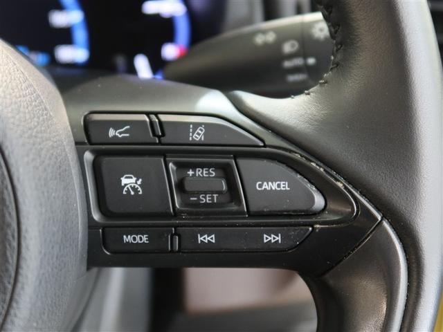 ヤリスクロス ハイブリッドZ 1年間走行無制限保証 ペダル踏み間違い 衝突回避被害軽減 車線逸脱警報機能 メモリナビ バックカメラ パノラミックモニタ ETC クルーズコントロール LEDヘッドライト スマートキー オートエアコン(16枚目)