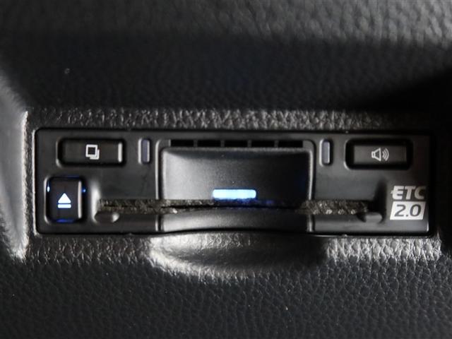 ヴォクシー S-Z 1年間走行無制限保証 ペダル踏み間違い 衝突回避被害軽減 車線逸脱警報機能 メモリナビ フルセグTV バックカメラ パノラミックモニタ 後席用モニター ドライブレコーダー ETC クルーズコントロール(18枚目)