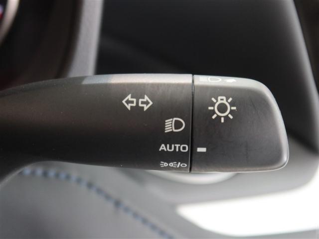 ヴォクシー S-Z 1年間走行無制限保証 ペダル踏み間違い 衝突回避被害軽減 車線逸脱警報機能 メモリナビ フルセグTV バックカメラ パノラミックモニタ 後席用モニター ドライブレコーダー ETC クルーズコントロール(20枚目)