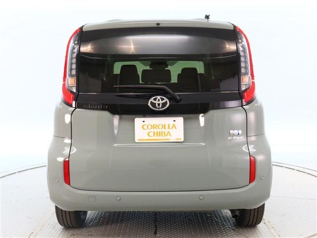 シエンタ ハイブリッドZ 1年間走行無制限保証 ペダル踏み間違い 衝突回避被害軽減 車線逸脱警報機能 メモリナビ フルセグTV バックカメラ パノラミックモニタ ドライブレコーダー ETC 電源コンセント クルーズコントロール(4枚目)