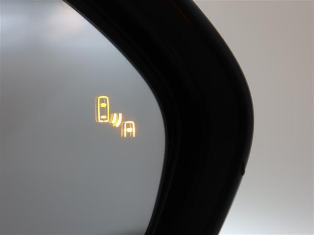 シエンタ ハイブリッドZ 1年間走行無制限保証 ペダル踏み間違い 衝突回避被害軽減 車線逸脱警報機能 メモリナビ フルセグTV バックカメラ パノラミックモニタ ドライブレコーダー ETC 電源コンセント クルーズコントロール(19枚目)