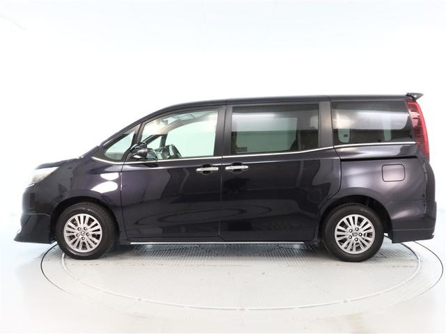 エスクァイア Ｇｉ　１年間走行無制限保証　メモリナビ　フルセグＴＶ　バックカメラ　後席用モニター　ＥＴＣ　クルーズコントロール　電動スライドドア　ＬＥＤヘッドライト　ＤＶＤ再生　スマートキー　オートエアコン（3枚目）