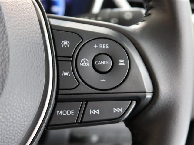 レーダークルーズコントロール（全車速追従機能付）付きです。車速に応じて追従支援してくれるので、ロングドライブも快適です。詳細は販売店スタッフまでおたずねください。