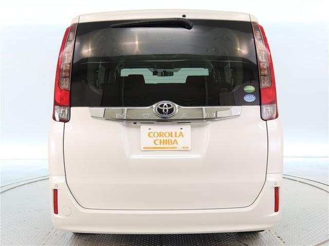 ノア X ディライトプラス 1年間走行無制限保証 メモリナビ フルセグTV バックカメラ 後席用モニター ETC 電動スライドドア LEDヘッドライト DVD再生 スマートキー オートエアコン アイドリングストップ(4枚目)