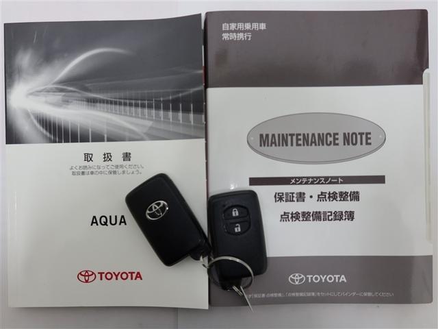 アクア Ｓ　１年間走行無制限保証　メモリナビ　フルセグＴＶ　バックカメラ　ＤＶＤ再生　スマートキー　オートエアコン（22枚目）