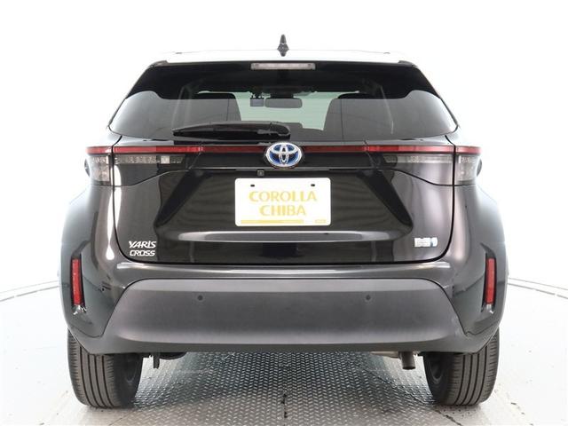 ヤリスクロス ハイブリッドＺ　１年間走行無制限保証　ペダル踏み間違い　衝突回避被害軽減　車線逸脱警報機能　メモリナビ　フルセグＴＶ　バックカメラ　パノラミックモニタ　ドライブレコーダー　ＥＴＣ　クルーズコントロール（4枚目）