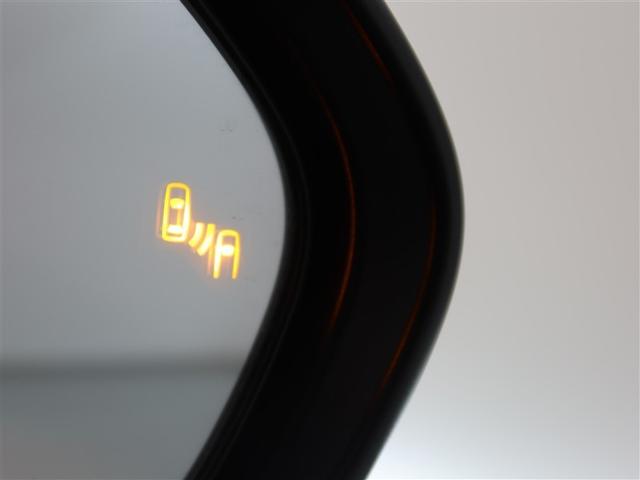 ヤリスクロス ハイブリッドＺ　１年間走行無制限保証　ペダル踏み間違い　衝突回避被害軽減　車線逸脱警報機能　メモリナビ　フルセグＴＶ　バックカメラ　パノラミックモニタ　ドライブレコーダー　ＥＴＣ　クルーズコントロール（19枚目）