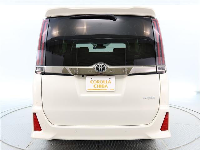 ノア Si ダブルバイビーIII 1年間走行無制限保証 ペダル踏み間違い 衝突回避被害軽減 車線逸脱警報機能 メモリナビ フルセグTV バックカメラ 後席用モニター ドライブレコーダー ETC クルーズコントロール 電動スライドドア(4枚目)