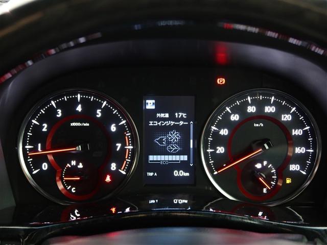 アルファード ２．５Ｓ　タイプゴールド　１年間走行無制限保証　ペダル踏み間違い　衝突回避被害軽減　車線逸脱警報機能　メモリナビ　フルセグＴＶ　バックカメラ　後席用モニター　ＥＴＣ　電源コンセント　クルーズコントロール　電動スライドドア（16枚目）