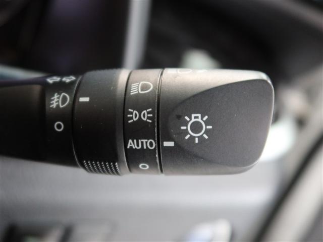 アルファード ２．５Ｓ　タイプゴールド　１年間走行無制限保証　ペダル踏み間違い　衝突回避被害軽減　車線逸脱警報機能　メモリナビ　フルセグＴＶ　バックカメラ　後席用モニター　ＥＴＣ　電源コンセント　クルーズコントロール　電動スライドドア（21枚目）