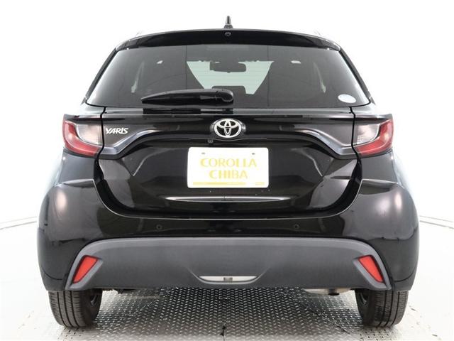 ヤリス X 1年間走行無制限保証 ペダル踏み間違い 衝突回避被害軽減 車線逸脱警報機能 DA フルセグTV バックカメラ ドライブレコーダー ETC マニュアルエアコン(4枚目)