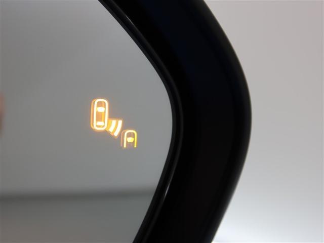 ヤリス ハイブリッドＧ　１年間走行無制限保証　ペダル踏み間違い　衝突回避被害軽減　車線逸脱警報機能　ＤＡ　フルセグＴＶ　バックカメラ　パノラミックモニタ　ＥＴＣ　クルーズコントロール　ＬＥＤヘッドライト　スマートキー（20枚目）