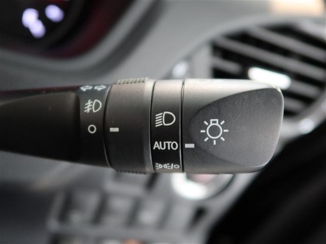 ヴォクシー ＺＳ　煌ＩＩＩ　１年間走行無制限保証　ペダル踏み間違い　衝突回避被害軽減　車線逸脱警報機能　メモリナビ　フルセグＴＶ　バックカメラ　後席用モニター　ＥＴＣ　クルーズコントロール　電動スライドドア　ＬＥＤヘッドライト（21枚目）