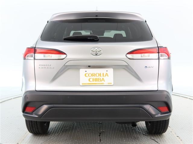 カローラクロス ハイブリッド　Ｇ　１年間走行無制限保証　ペダル踏み間違い　衝突回避被害軽減　車線逸脱警報機能　ＤＡ　フルセグＴＶ　バックカメラ　ドライブレコーダー　ＥＴＣ　クルーズコントロール　ＬＥＤヘッドライト　スマートキー（4枚目）