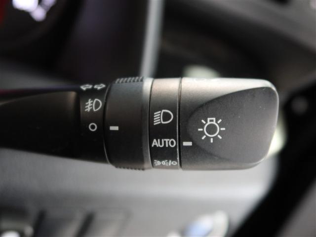 アルファード ２．５Ｓ　タイプゴールドＩＩ　１年間走行無制限保証　ペダル踏み間違い　衝突回避被害軽減　車線逸脱警報機能　メモリナビ　フルセグＴＶ　バックカメラ　パノラミックモニタ　ＥＴＣ　電源コンセント　クルーズコントロール　電動スライドドア（21枚目）