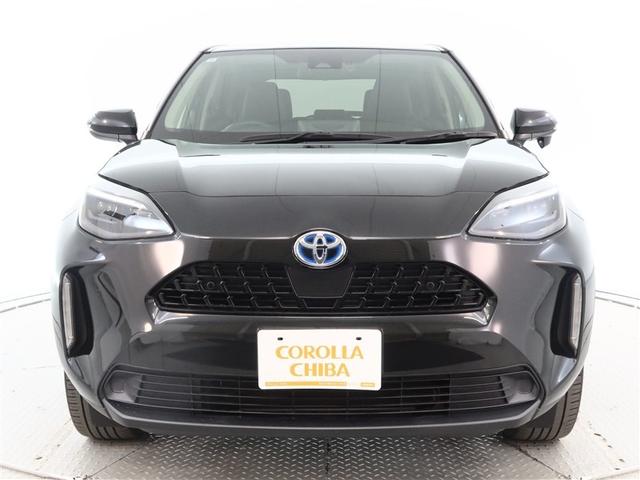 ヤリスクロス ハイブリッドＺ　１年間走行無制限保証　ペダル踏み間違い　衝突回避被害軽減　車線逸脱警報機能　メモリナビ　フルセグＴＶ　バックカメラ　ＥＴＣ　クルーズコントロール　ＬＥＤヘッドライト　ＤＶＤ再生　スマートキー（2枚目）