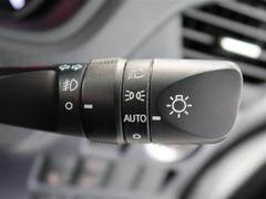 ���Ϥ��Ť��ʤ�ȼ�ư�ǥإåɥ饤�Ȥ��������륪���ȥ饤�ȵ�ǽ�դ������Ϥ����뤯�ʤ�ȼ�ư�Ǿ������ޤ��� 7