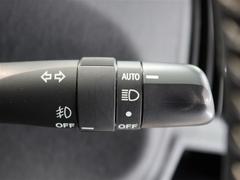 ���Ϥ��Ť��ʤ�ȼ�ư�ǥإåɥ饤�Ȥ��������륪���ȥ饤�ȵ�ǽ�դ������Ϥ����뤯�ʤ�ȼ�ư�Ǿ������ޤ��� 7