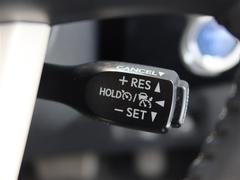 �����ץƥ��֥��롼������ȥ����뵡ǽ�դ��Ǥ������������Լ֤��ͻҤ��Τ��ʤ��顢���ꤷ����®���ϰ������Լ֤Ȥε�Υ�Υ����פ�ٱ礷�ޤ����ܺ٤�����Ź�����åդޤǤ������ͤ��������� 6