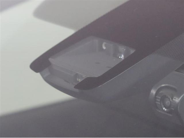 G クエロ 1年間走行無制限保証 ペダル踏み間違い 衝突回避被害軽減 車線逸脱警報機能 TCナビ フルセグTV バックカメラ 後席用モニター ETC 電源コンセント クルーズコントロール 電動スライドドア LED(10枚目)
