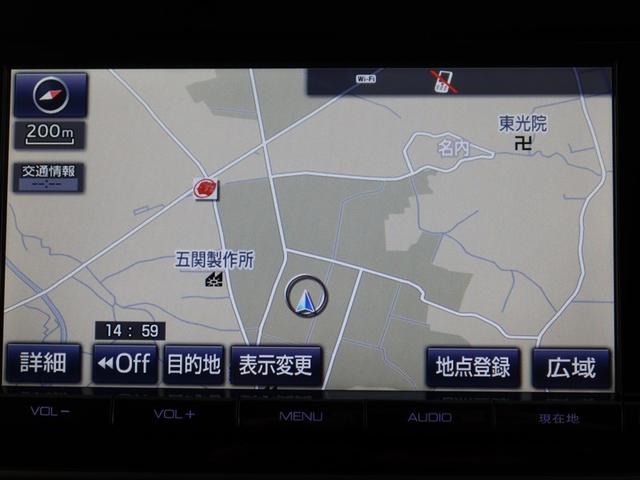ノア Ｓｉ　１年間走行無制限保証　衝突回避被害軽減　車線逸脱警報機能　メモリナビ　フルセグＴＶ　バックカメラ　後席用モニター　ＥＴＣ　電動スライドドア　ＬＥＤヘッドライト　ＤＶＤ再生　スマートキー　オートエアコン（8枚目）