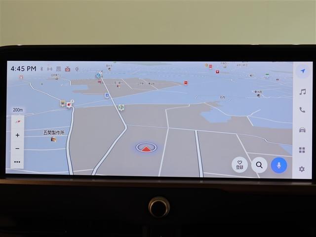 クラウンスポーツ Ｚ　１年間走行無制限保証　ペダル踏み間違い　衝突回避被害軽減　車線逸脱警報機能　メモリナビ　フルセグＴＶ　バックカメラ　パノラミックモニタ　ドライブレコーダー　ＥＴＣ　電源コンセント　クルーズコントロール（8枚目）
