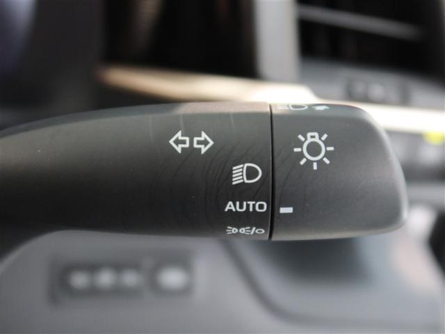 クラウンスポーツ Ｚ　１年間走行無制限保証　ペダル踏み間違い　衝突回避被害軽減　車線逸脱警報機能　メモリナビ　フルセグＴＶ　バックカメラ　パノラミックモニタ　ドライブレコーダー　ＥＴＣ　電源コンセント　クルーズコントロール（20枚目）