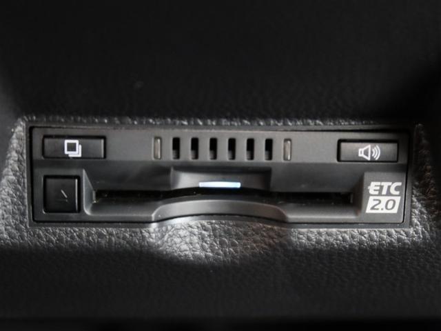 ヤリスクロス ハイブリッドＺ　１年間走行無制限保証　ペダル踏み間違い　衝突回避被害軽減　車線逸脱警報機能　メモリナビ　バックカメラ　ドライブレコーダー　ＥＴＣ　クルーズコントロール　ＬＥＤヘッドライト　スマートキー　オートエアコン（17枚目）