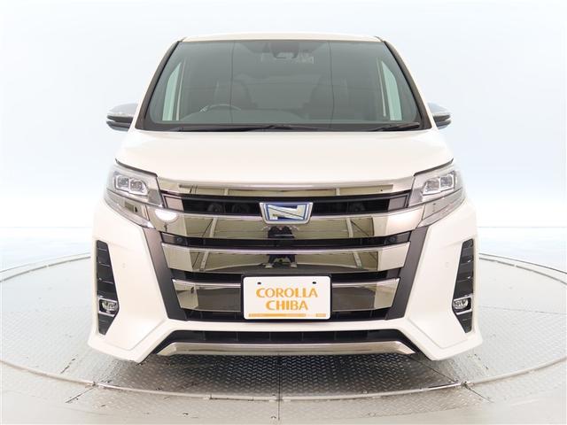 ノア ハイブリッドＳｉ　ダブルバイビーＩＩＩ（2枚目）