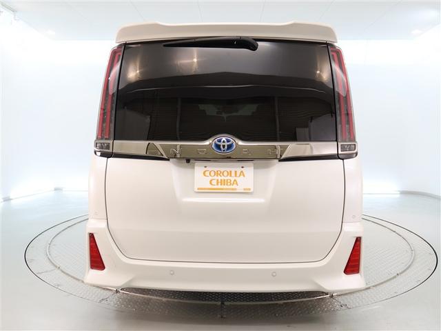 ノア ハイブリッドＳｉ　ダブルバイビーＩＩＩ（4枚目）